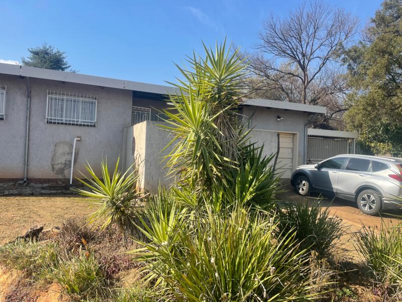 4 Bedroom Property for Sale in Erasmia Gauteng