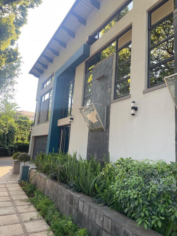 5 Bedroom Property for Sale in Erasmia Gauteng
