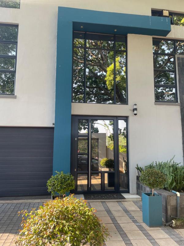5 Bedroom Property for Sale in Erasmia Gauteng