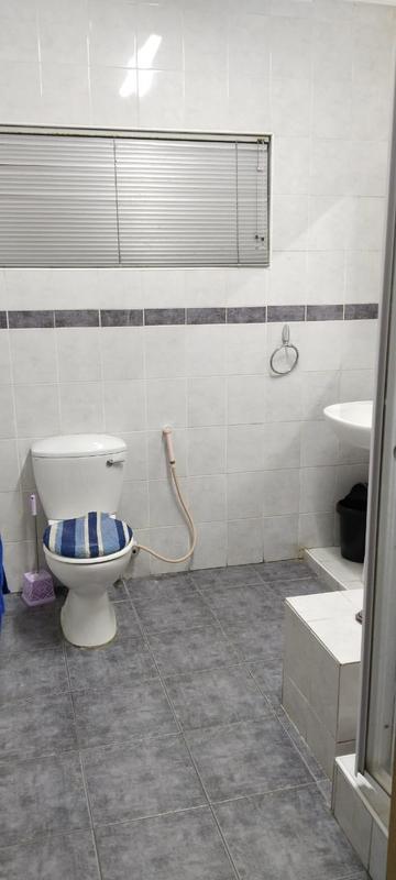 6 Bedroom Property for Sale in Laudium Gauteng