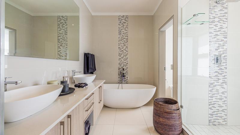 3 Bedroom Property for Sale in Lonehill Gauteng