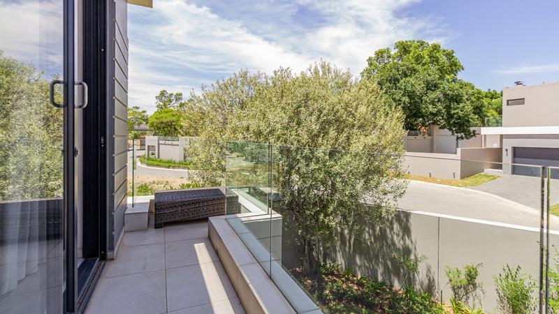 3 Bedroom Property for Sale in Lonehill Gauteng