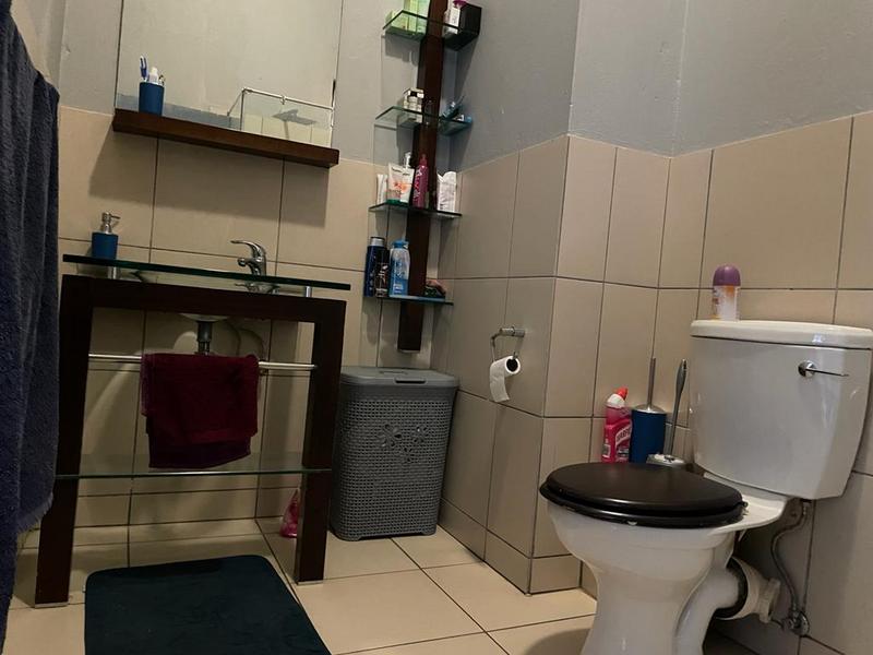 1 Bedroom Property for Sale in Jackal Creek Golf Estate Gauteng