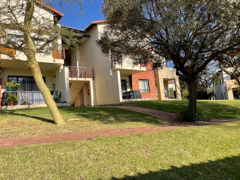 1 Bedroom Property for Sale in Jackal Creek Golf Estate Gauteng