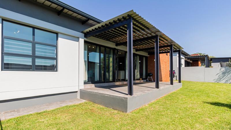 3 Bedroom Property for Sale in Jackal Creek Golf Estate Gauteng