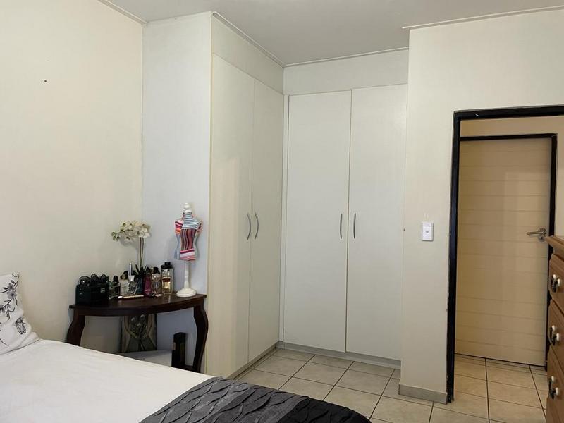 1 Bedroom Property for Sale in Jackal Creek Golf Estate Gauteng