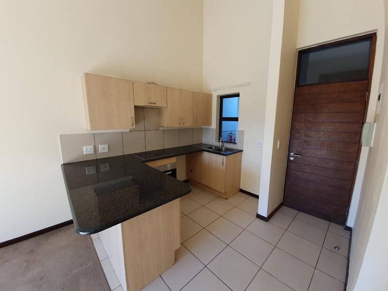 1 Bedroom Property for Sale in Jackal Creek Golf Estate Gauteng