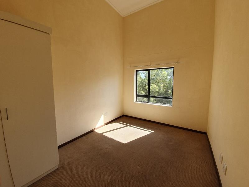 1 Bedroom Property for Sale in Jackal Creek Golf Estate Gauteng