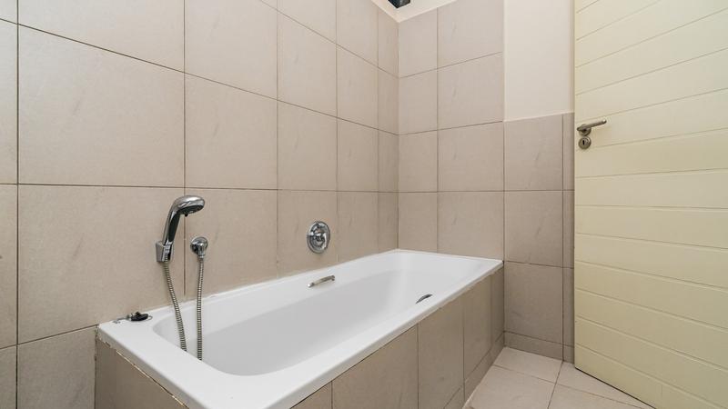 1 Bedroom Property for Sale in Jackal Creek Golf Estate Gauteng