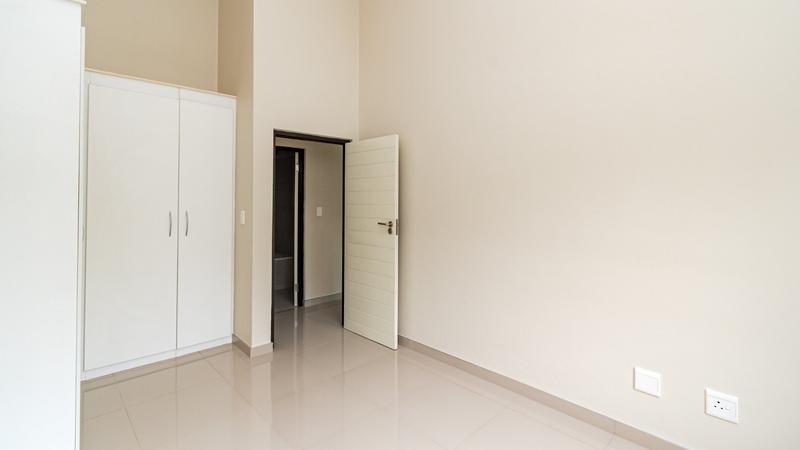1 Bedroom Property for Sale in Jackal Creek Golf Estate Gauteng