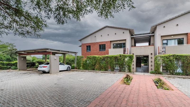 1 Bedroom Property for Sale in Jackal Creek Golf Estate Gauteng