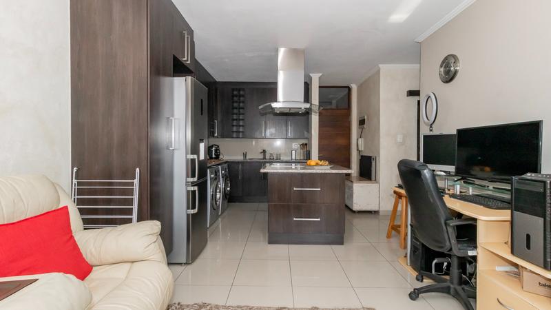 2 Bedroom Property for Sale in Jackal Creek Golf Estate Gauteng