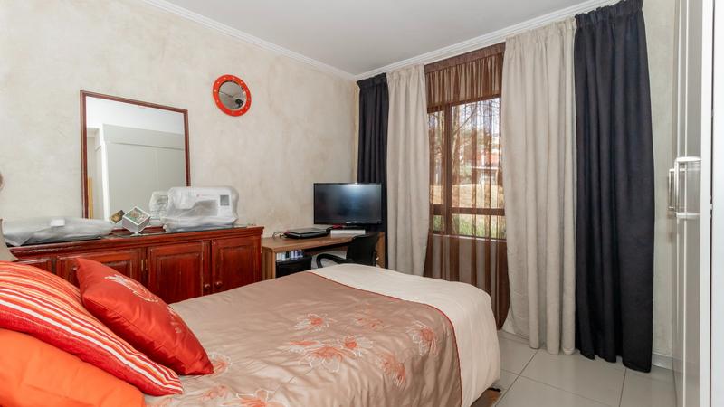 2 Bedroom Property for Sale in Jackal Creek Golf Estate Gauteng