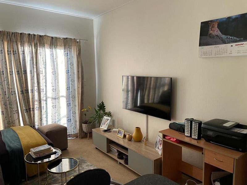 1 Bedroom Property for Sale in Jackal Creek Golf Estate Gauteng