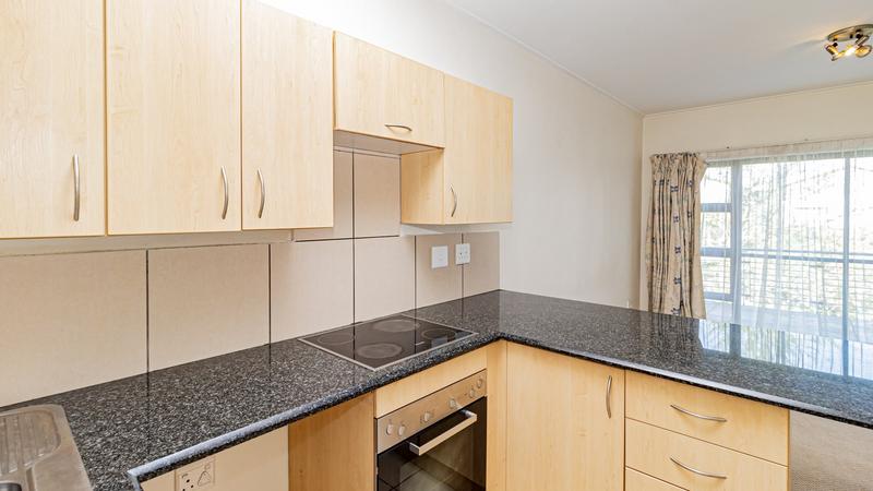 1 Bedroom Property for Sale in Jackal Creek Golf Estate Gauteng