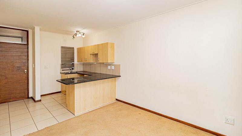 1 Bedroom Property for Sale in Jackal Creek Golf Estate Gauteng
