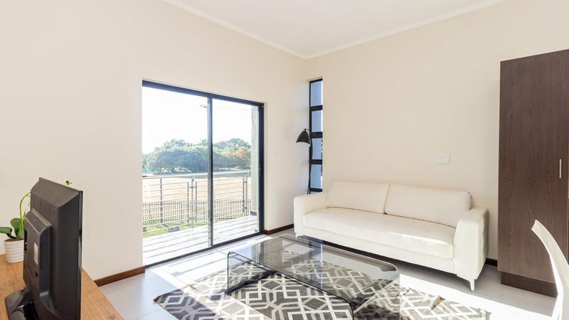 1 Bedroom Property for Sale in Jackal Creek Golf Estate Gauteng