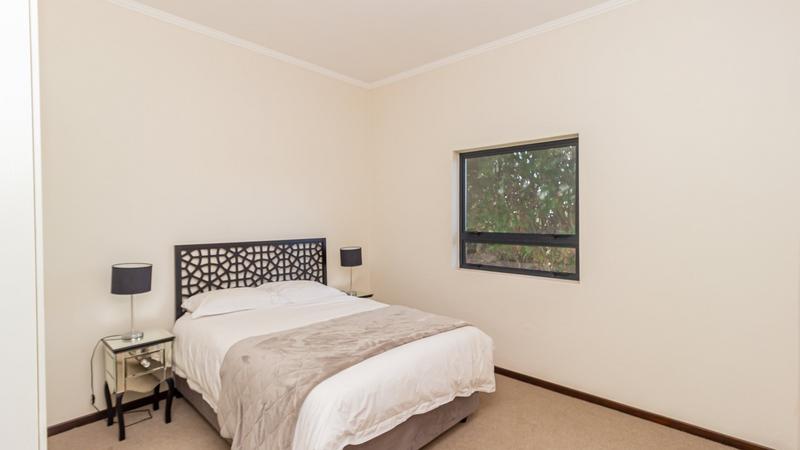 1 Bedroom Property for Sale in Jackal Creek Golf Estate Gauteng