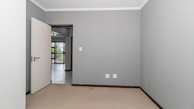 2 Bedroom Property for Sale in Jackal Creek Golf Estate Gauteng