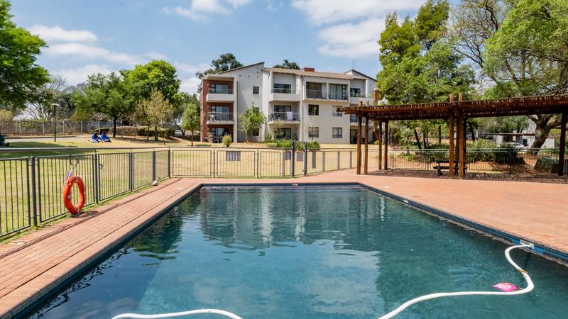 2 Bedroom Property for Sale in Jackal Creek Golf Estate Gauteng