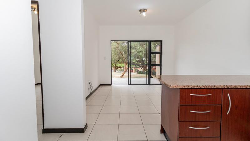 1 Bedroom Property for Sale in Jackal Creek Golf Estate Gauteng