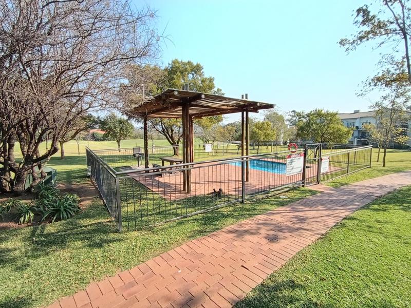 2 Bedroom Property for Sale in Jackal Creek Golf Estate Gauteng