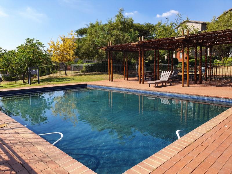 1 Bedroom Property for Sale in Jackal Creek Golf Estate Gauteng