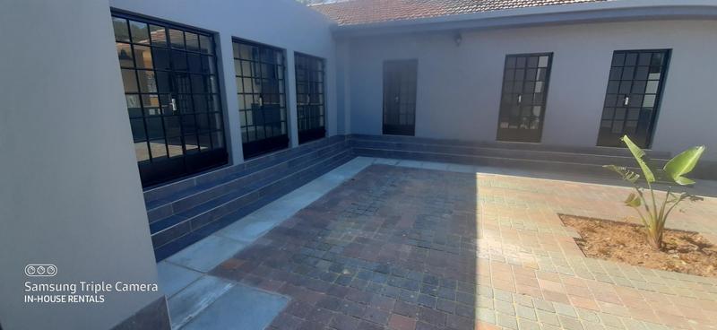 To Let 3 Bedroom Property for Rent in Parkwood Gauteng