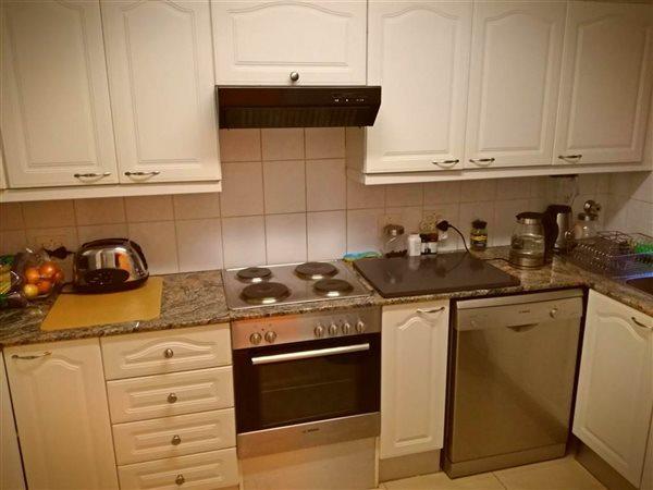 To Let 3 Bedroom Property for Rent in Illovo Gauteng