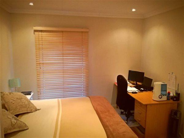 To Let 3 Bedroom Property for Rent in Illovo Gauteng