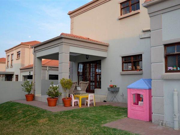 To Let 3 Bedroom Property for Rent in Morningside Gauteng