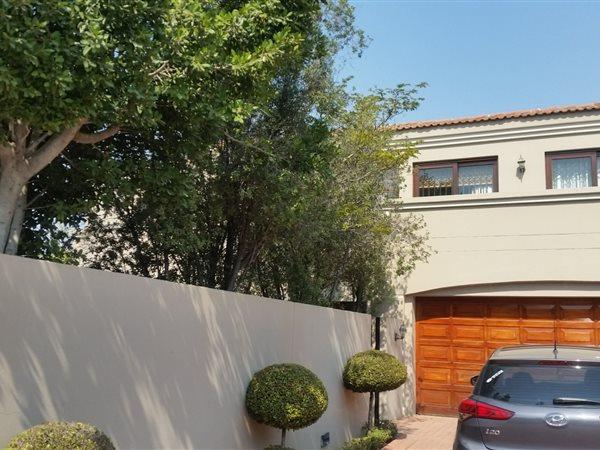 To Let 3 Bedroom Property for Rent in Morningside Gauteng