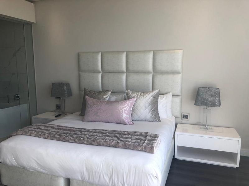 To Let 2 Bedroom Property for Rent in Sandhurst Gauteng