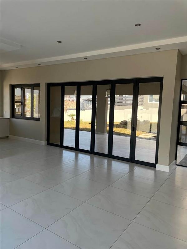 To Let 5 Bedroom Property for Rent in Waterfall Country Estate Gauteng