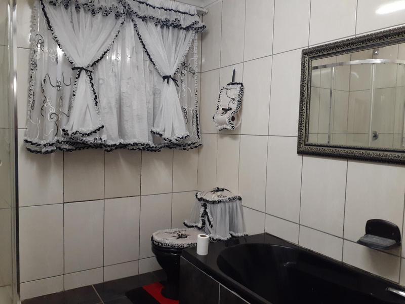 3 Bedroom Property for Sale in Ennerdale Gauteng