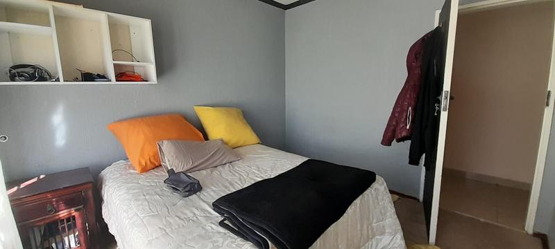 To Let 4 Bedroom Property for Rent in Helderkruin Gauteng