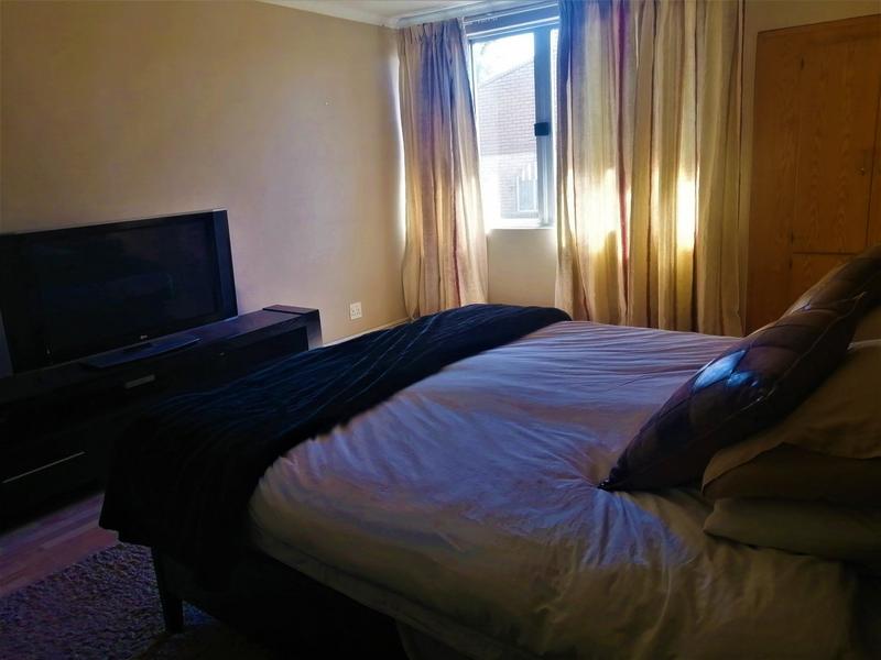 5 Bedroom Property for Sale in Kloofendal Gauteng
