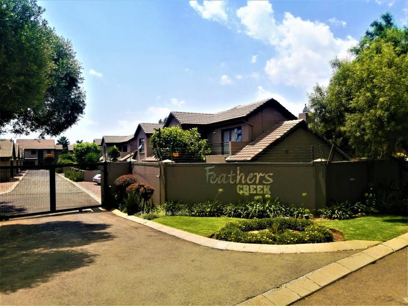 2 Bedroom Property for Sale in Amorosa Gauteng