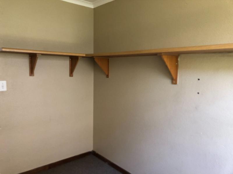 3 Bedroom Property for Sale in Carenvale Gauteng