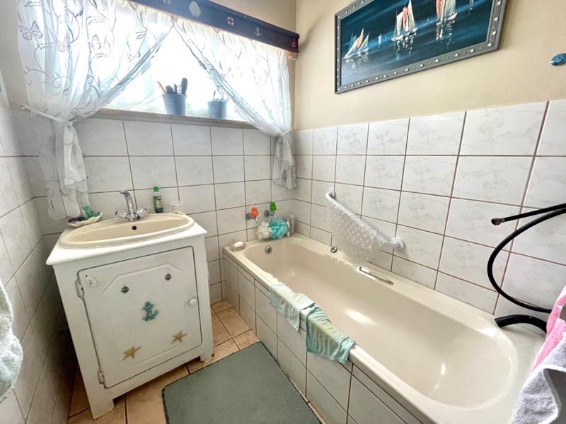 3 Bedroom Property for Sale in Kenmare Gauteng