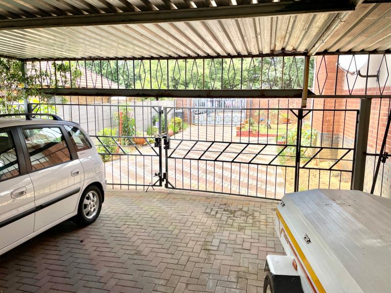 3 Bedroom Property for Sale in Kenmare Gauteng
