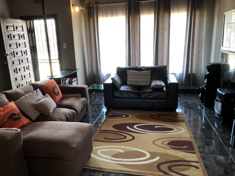 3 Bedroom Property for Sale in Florida Lake Gauteng