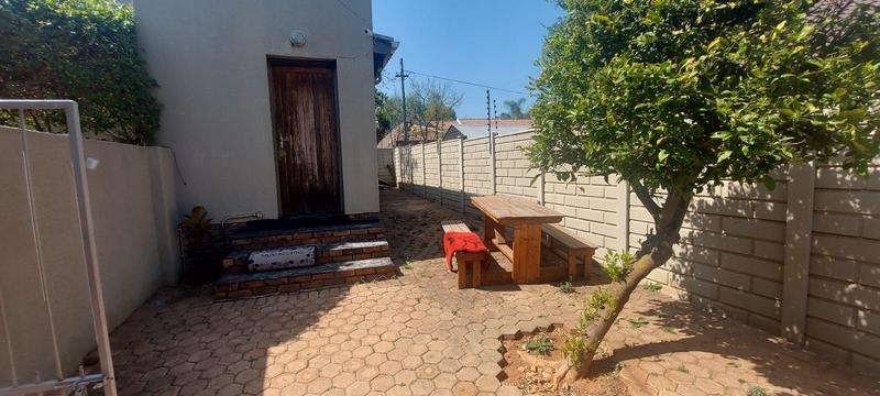 3 Bedroom Property for Sale in Weltevreden Park Gauteng