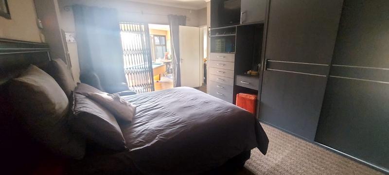 3 Bedroom Property for Sale in Weltevreden Park Gauteng