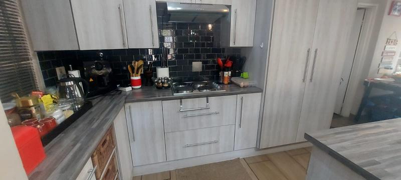 3 Bedroom Property for Sale in Weltevreden Park Gauteng
