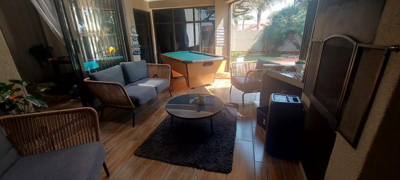 3 Bedroom Property for Sale in Weltevreden Park Gauteng