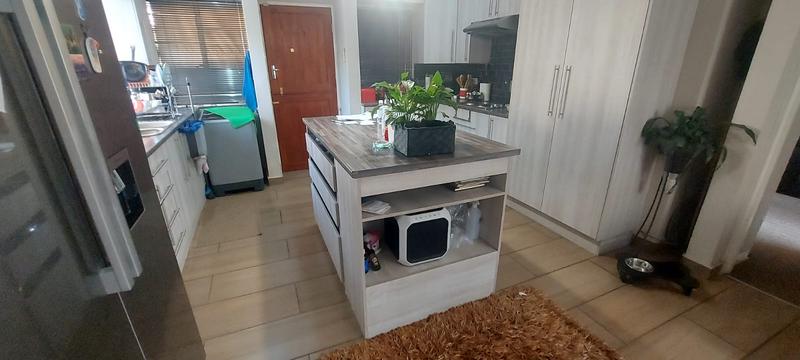 3 Bedroom Property for Sale in Weltevreden Park Gauteng