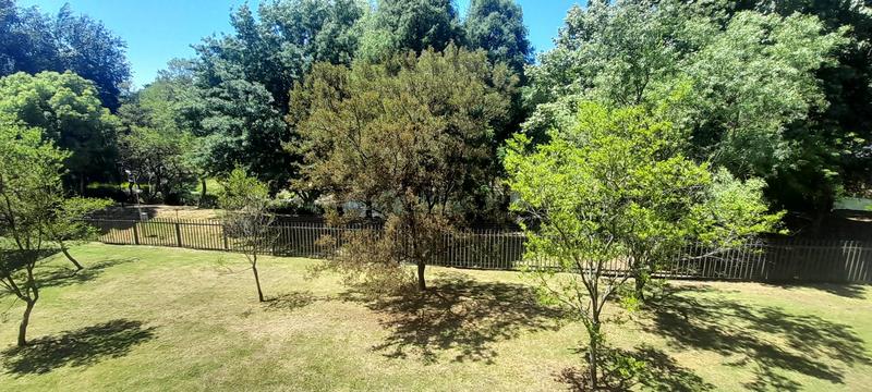 2 Bedroom Property for Sale in Weltevreden Park Gauteng