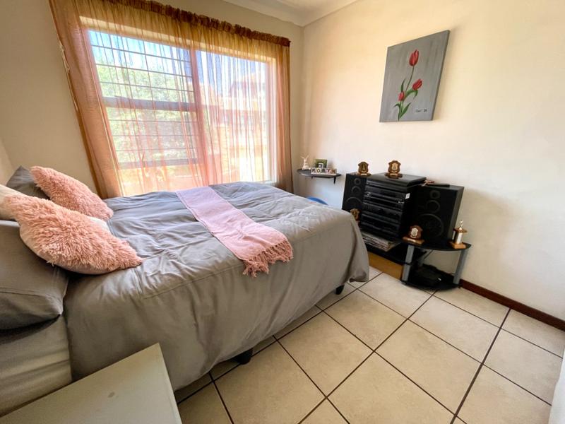 3 Bedroom Property for Sale in Sugar Bush Estate Gauteng