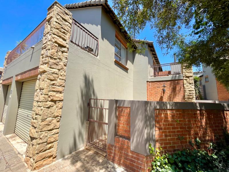 3 Bedroom Property for Sale in Sugar Bush Estate Gauteng